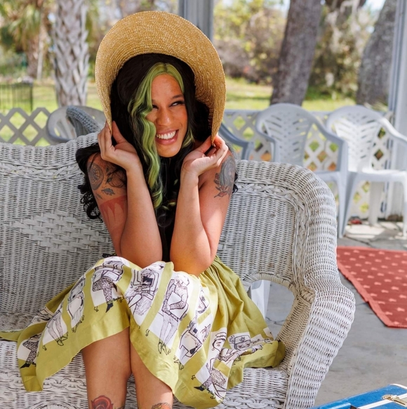 Pinup Couture Commuter Dress - Picture 13 of 14